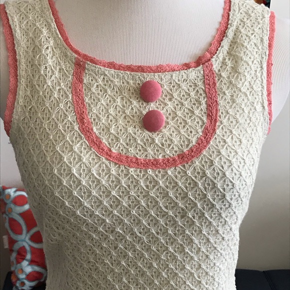 NWT Cream and Pink Top Size S - Picture 2 of 6